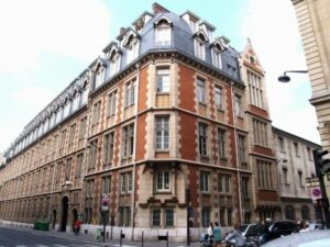 RESTRUCTURATION DE L'INSTITUT CATHOLIQUE DE PARIS  Elithis